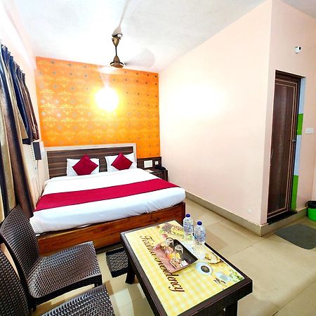 Goroomgo Krishna Residency Puri Near Sea Beach - Spacious Room With Excellent Service Awarded - Best Seller Exteriör bild